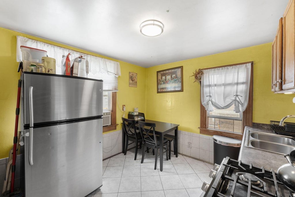 Photo of 1916 S 7th STREET #1918, Milwaukee, WI 53204 (MLS # 1964313)