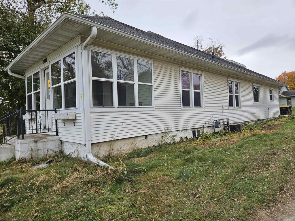 Photo of 2315 Superior STREET, Tomah, WI 54660 (MLS # 2035545)