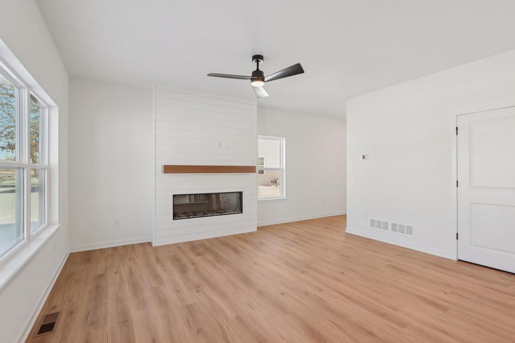 Photo of 3173 Drumlin Ridge DRIVE, Cottage Grove, WI 53527 (MLS # 2008524)