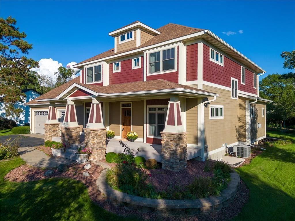 Photo of 907 Sandalwood DRIVE, Altoona, WI 54720 (MLS # 1595136)