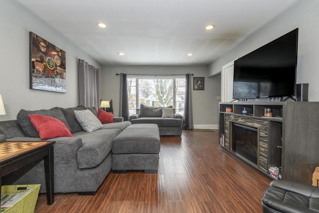 Photo of 1140 Motor AVENUE, Waukesha, WI 53188 (MLS # 1944847)