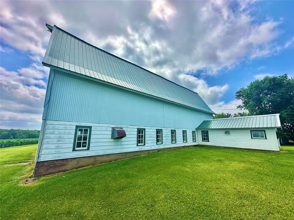 Photo of N3236 Nelson RD, Stockholm, WI 54769 (MLS # 1602745)