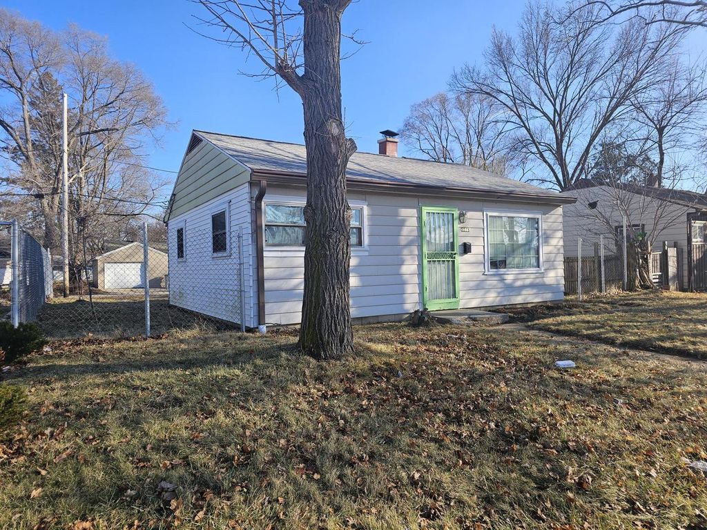 Photo of 5516 N 60th STREET, Milwaukee, WI 53218 (MLS # 1946936)