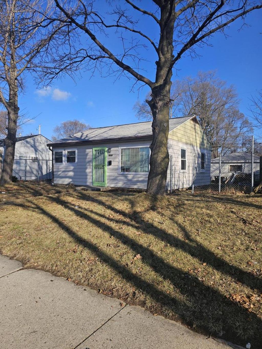 Photo of 5516 N 60th STREET, Milwaukee, WI 53218 (MLS # 1946936)