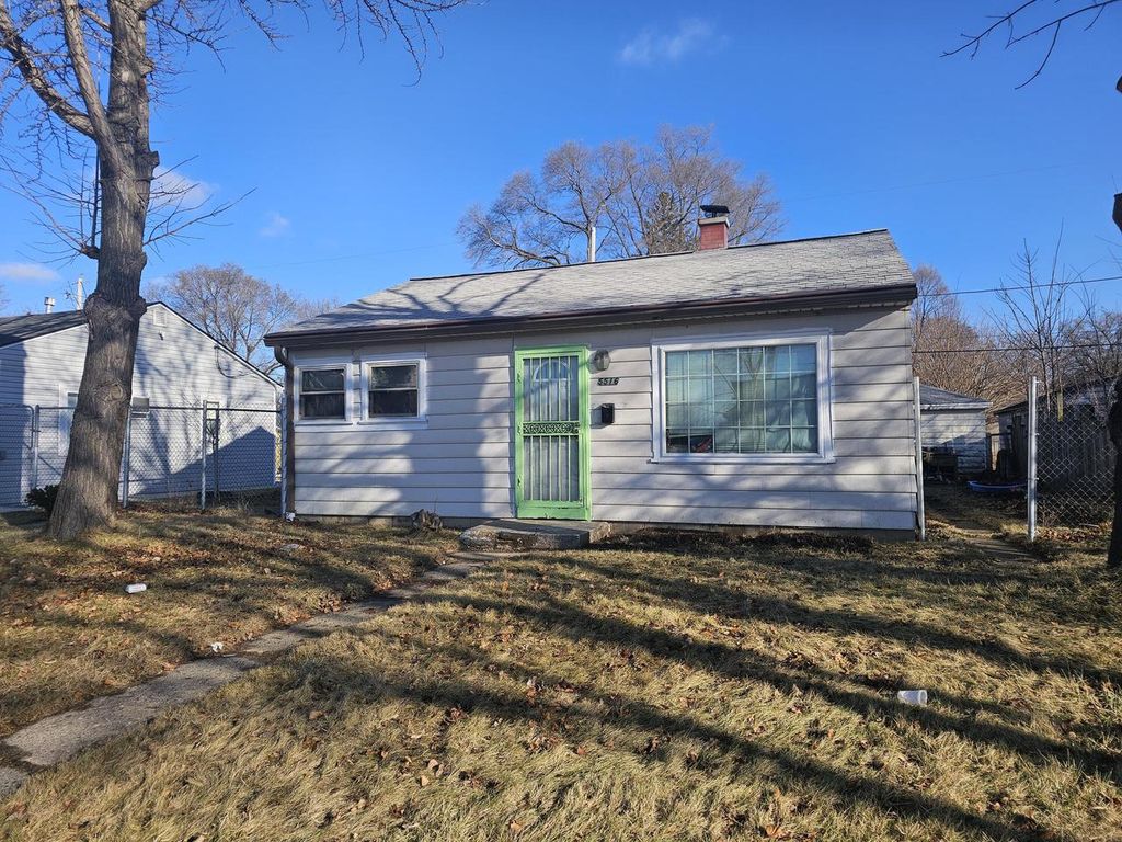 Photo of 5516 N 60th STREET, Milwaukee, WI 53218 (MLS # 1946936)