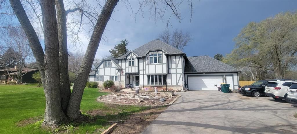 Photo of 10953 Westview LANE, Mequon, WI 53092 (MLS # 1600355)
