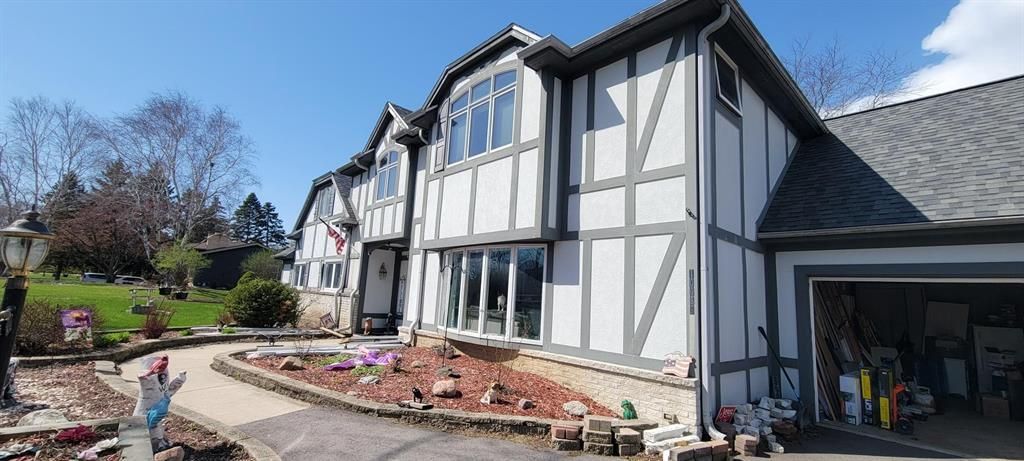 Photo of 10953 Westview LANE, Mequon, WI 53092 (MLS # 1600355)