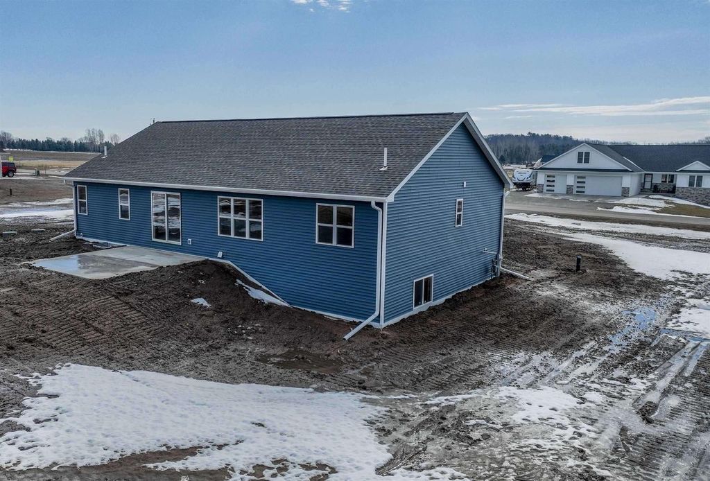 Photo of 3752 Westpoint ROAD, Suamico, WI 54313 (MLS # 50320814)