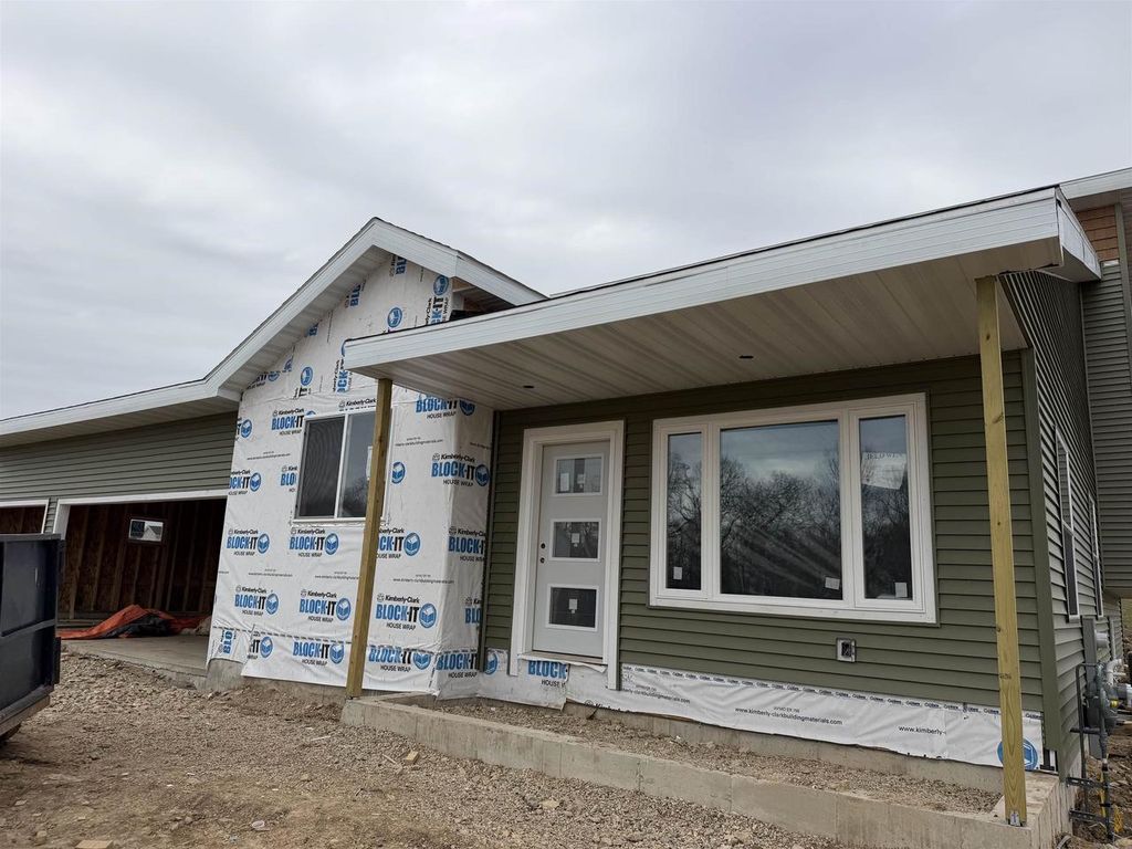 Photo of 4040 Whistle Rock CIRCLE, Deforest, WI 53532 (MLS # 2019351)