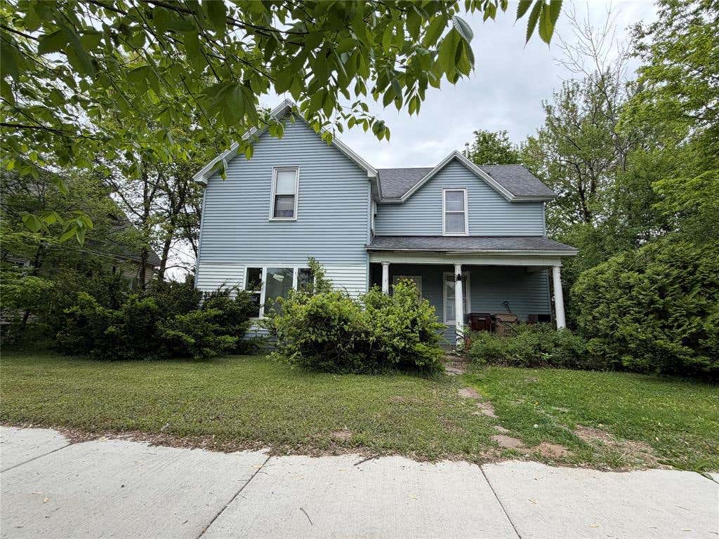 Photo of 717 Balcom STREET #2, Eau Claire, WI 54703 (MLS # 1601735)