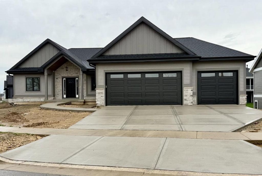 Photo of 4098 Hanover DRIVE, Deforest, WI 53532 (MLS # 2016736)
