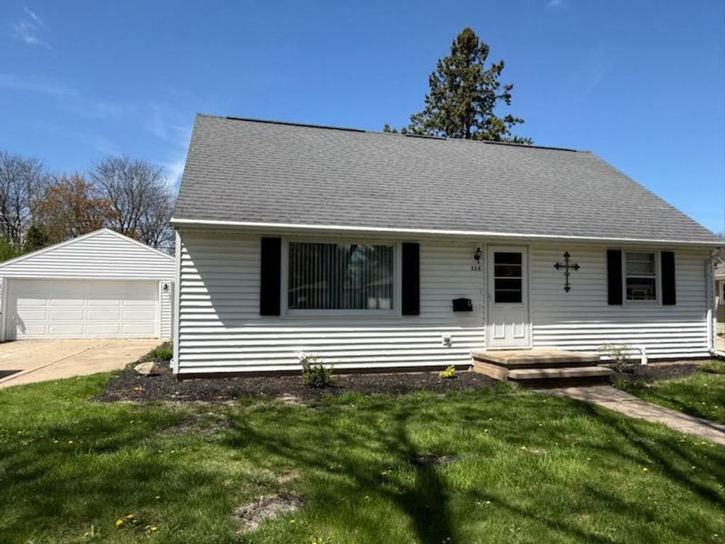 Photo of 328 N Roger STREET, Kimberly, WI 54136 (MLS # 50324952)