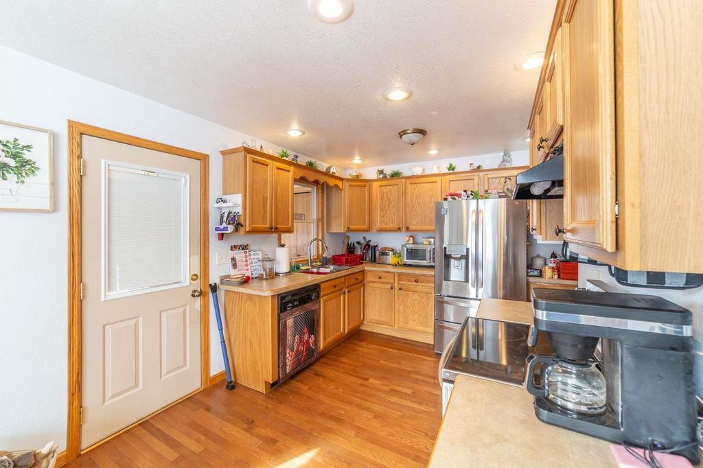 Photo of 499 N Clinton STREET, Princeton, WI 54968 (MLS # 2019108)