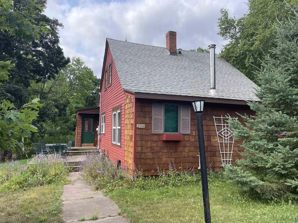 Photo of 220 Lynde AVENUE, Bayfield, WI 54814 (MLS # 6127403)