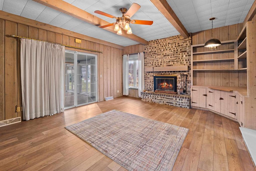 Photo of 255 Chapin STREET, Columbus, WI 53925 (MLS # 2011509)