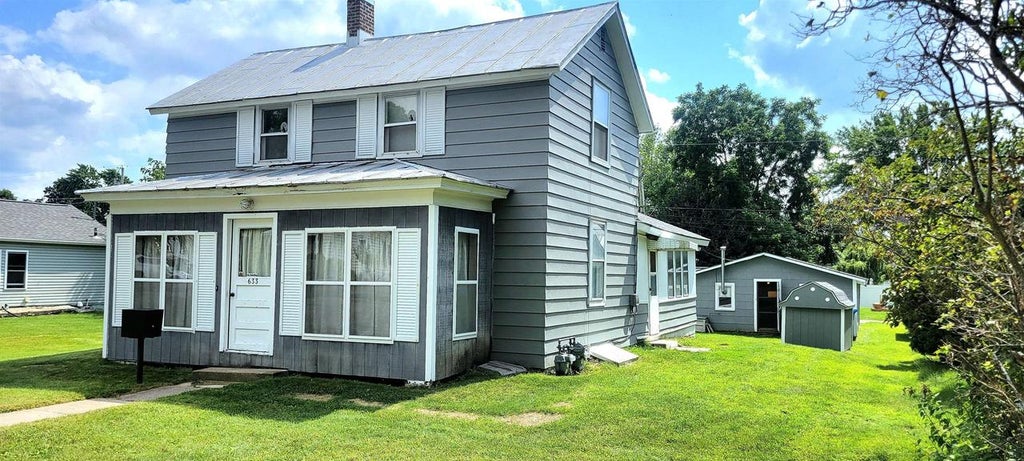 Photo of 633 5th AVENUE, Baraboo, WI 53913 (MLS # 2031812)
