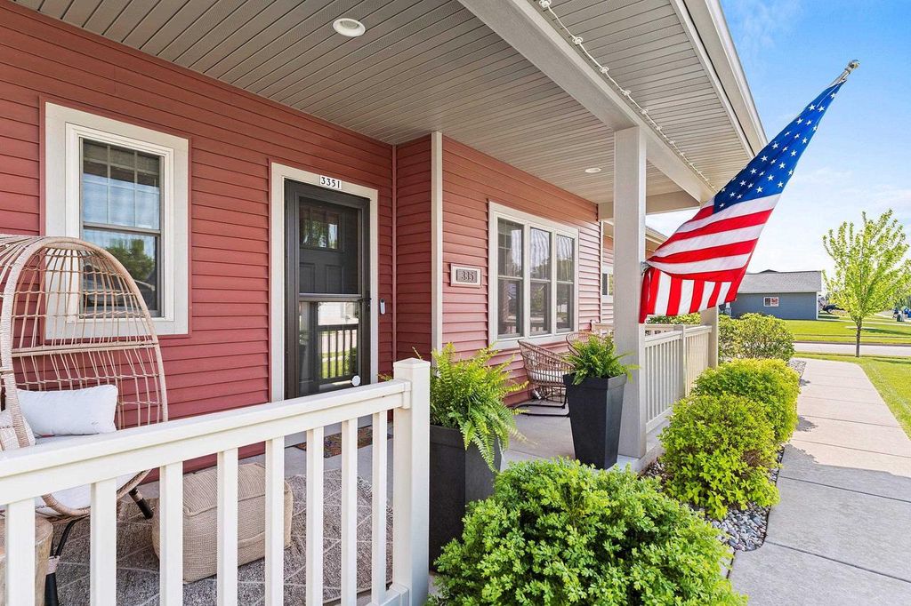 Photo of 3351 Mockingbird WAY, Oshkosh, WI 54901 (MLS # 50325793)
