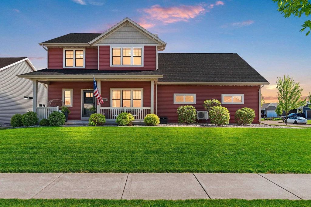 Photo of 3351 Mockingbird WAY, Oshkosh, WI 54901 (MLS # 50325793)