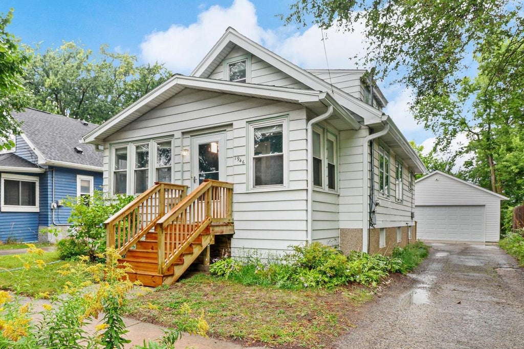 Photo of 1946 E Dayton STREET, Madison, WI 53704 (MLS # 2032806)