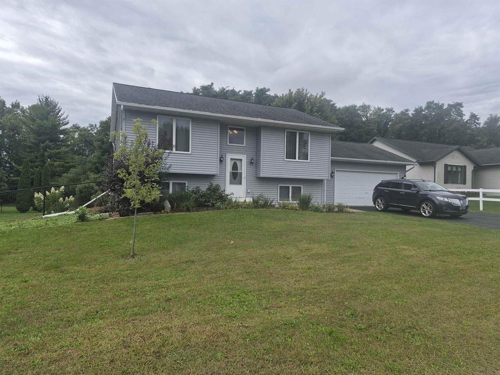 Photo of 2104 Roosevelt AVENUE, Beloit, WI 53511 (MLS # 2033017)