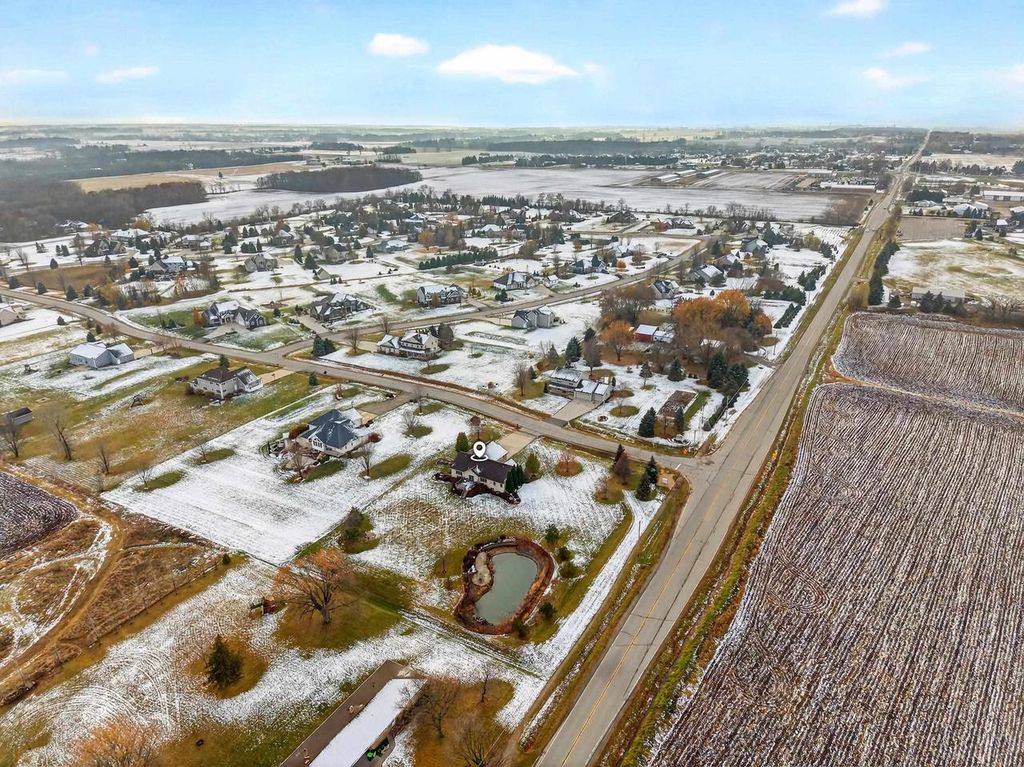 Photo of 8094 Coleman Ridge ROAD, Neenah, WI 54956 (MLS # 50318517)