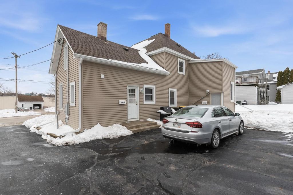 Photo of 1909 Salisbury ROAD #1911, West Bend, WI 53090 (MLS # 1953707)