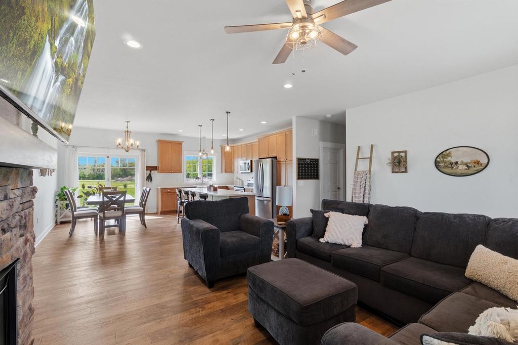 Photo of N806 Long DRIVE, Fort Atkinson, WI 53538 (MLS # 1961832)