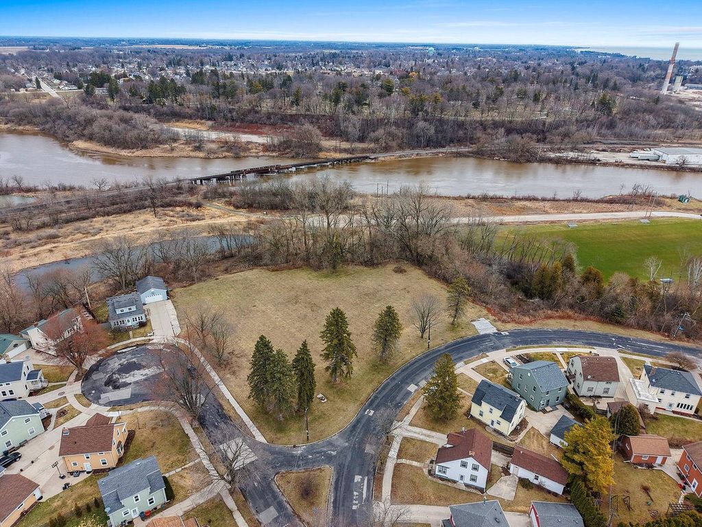 Photo of Lot 2 Riverview DRIVE, Manitowoc, WI 54220 (MLS # 1957774)