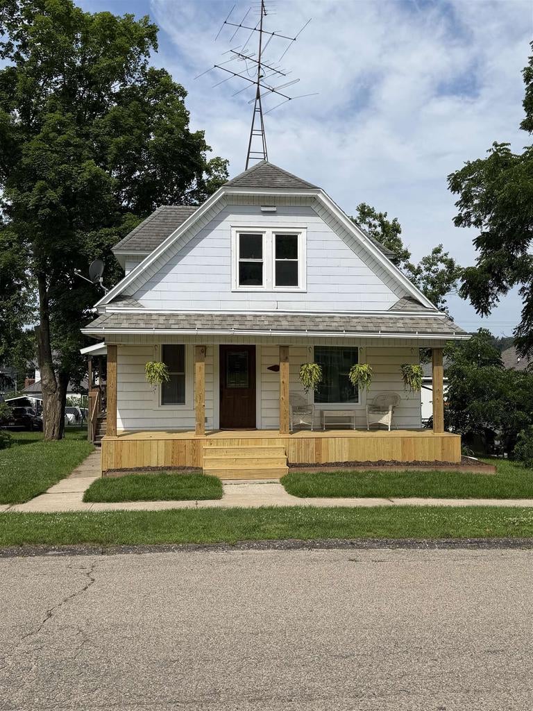 Photo of 307 N East STREET, Wonewoc, WI 53968 (MLS # 2027723)