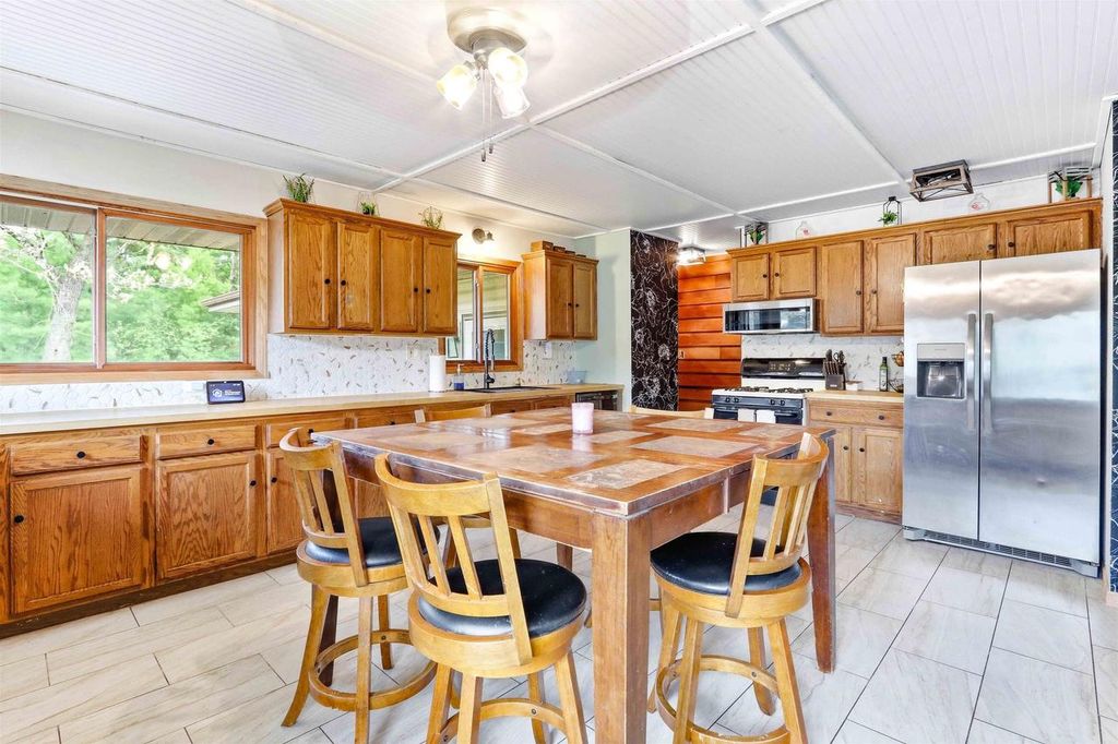 Photo of 550 County Road Z, Nekoosa, WI 54457 (MLS # 2022894)