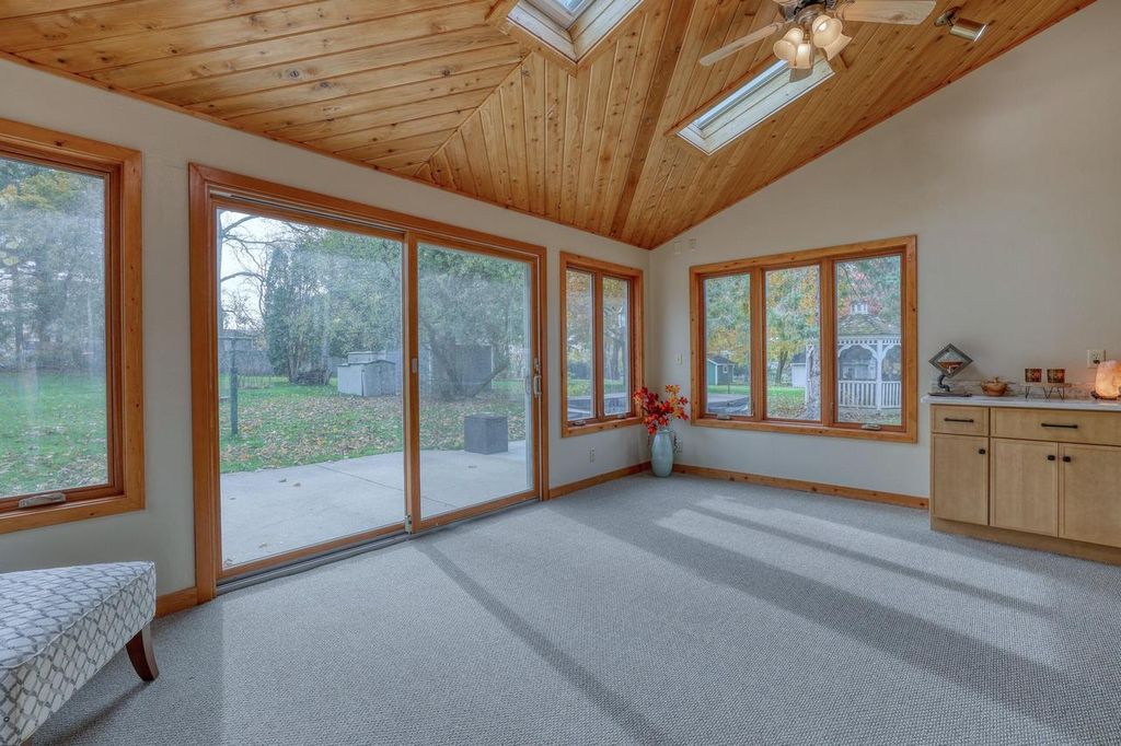 Photo of 813 High STREET, Oconomowoc, WI 53066 (MLS # 1945798)