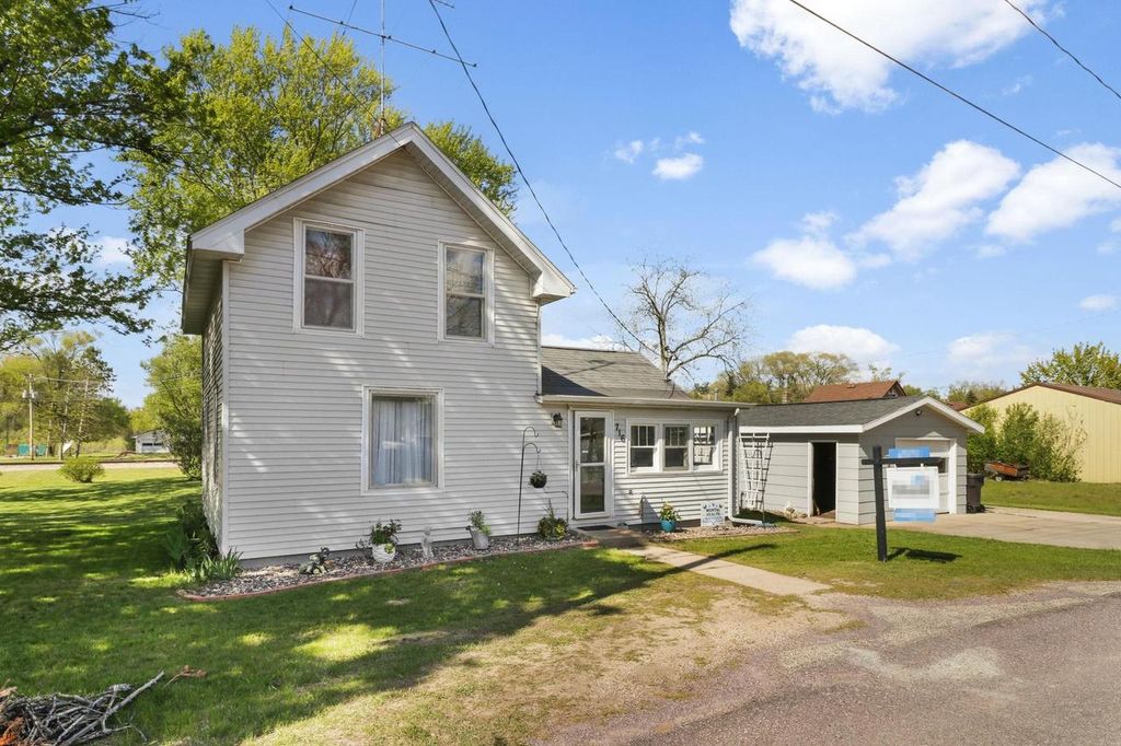 Photo of 716 High STREET, Arena, WI 53503 (MLS # 2019991)