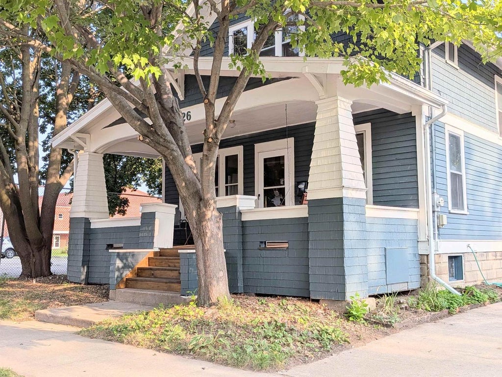 Photo of 326 E Summer STREET, Appleton, WI 54911 (MLS # 50331312)