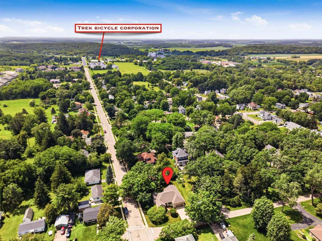 Photo of 541 Lincoln STREET, Waterloo, WI 53594 (MLS # 2027084)