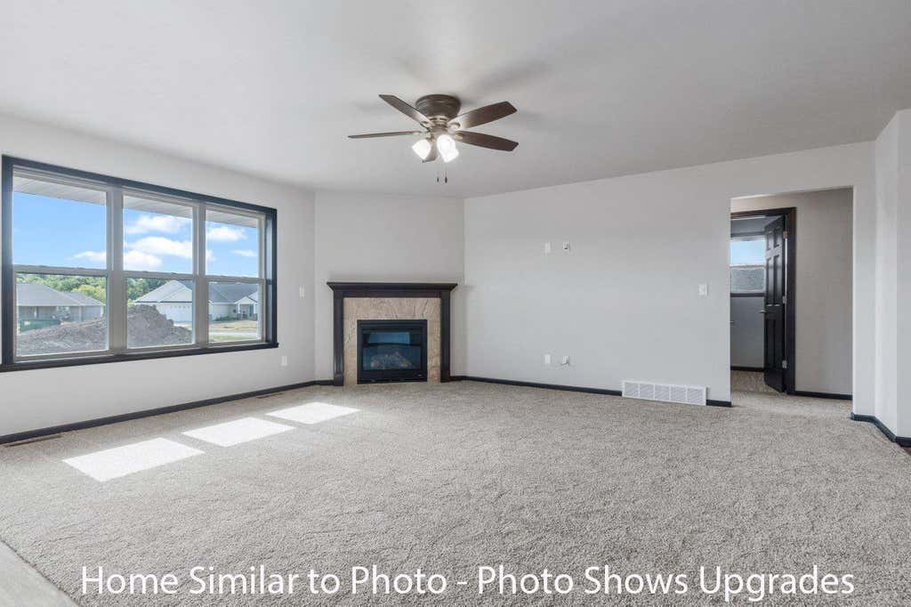 Photo of 1747 Betty Jean LANE, Green Bay, WI 54313 (MLS # 50326211)