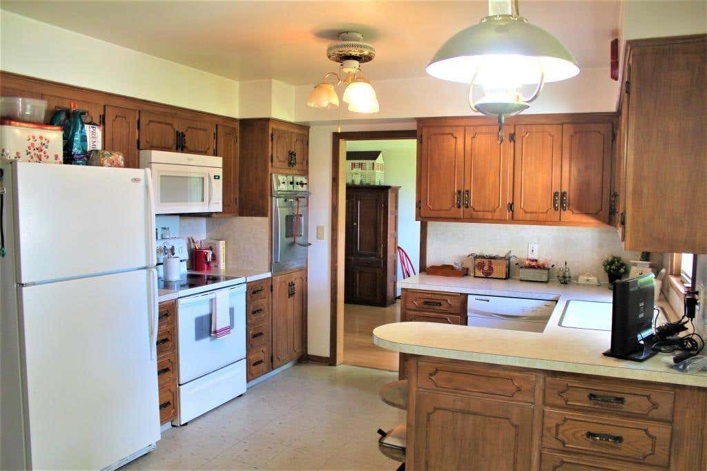 Photo of 222 E Saint George AVENUE, Grantsburg, WI 54840 (MLS # 1602694)