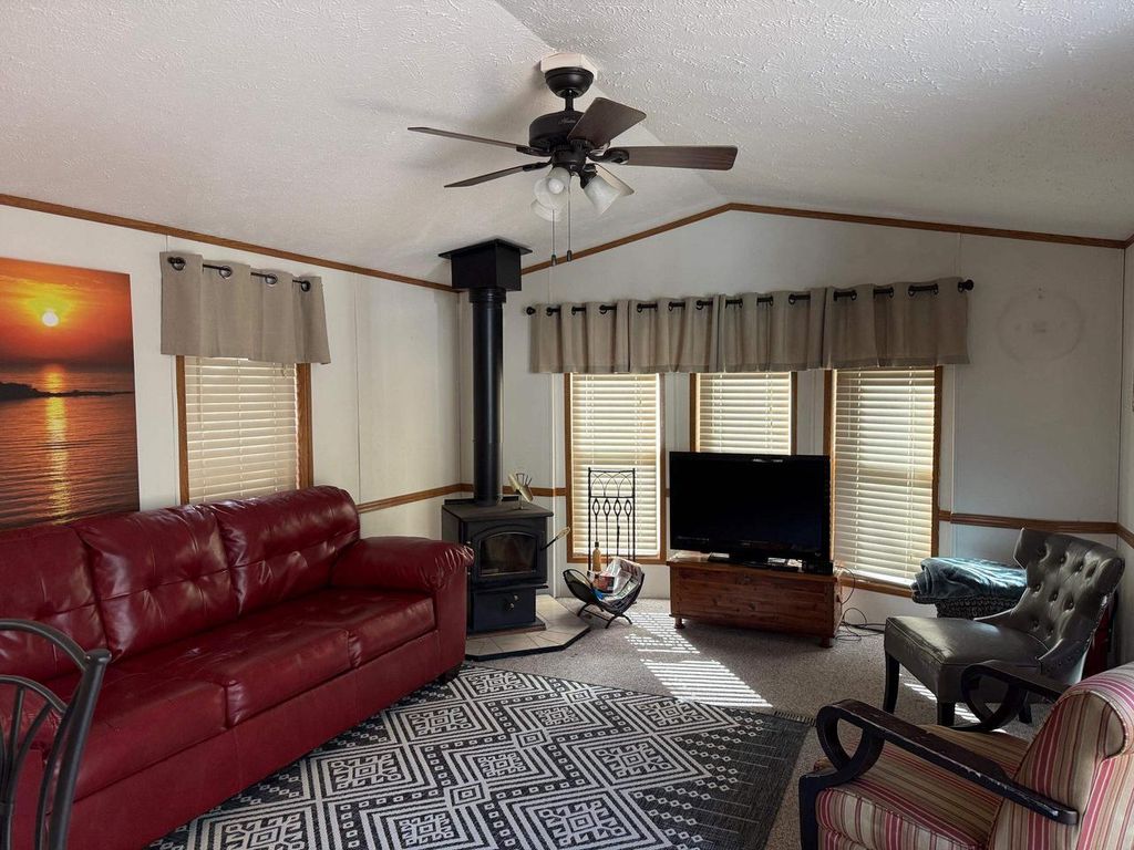 Photo of W5008 S Pathfinder CIRCLE, Shawano, WI 54166 (MLS # 50322050)