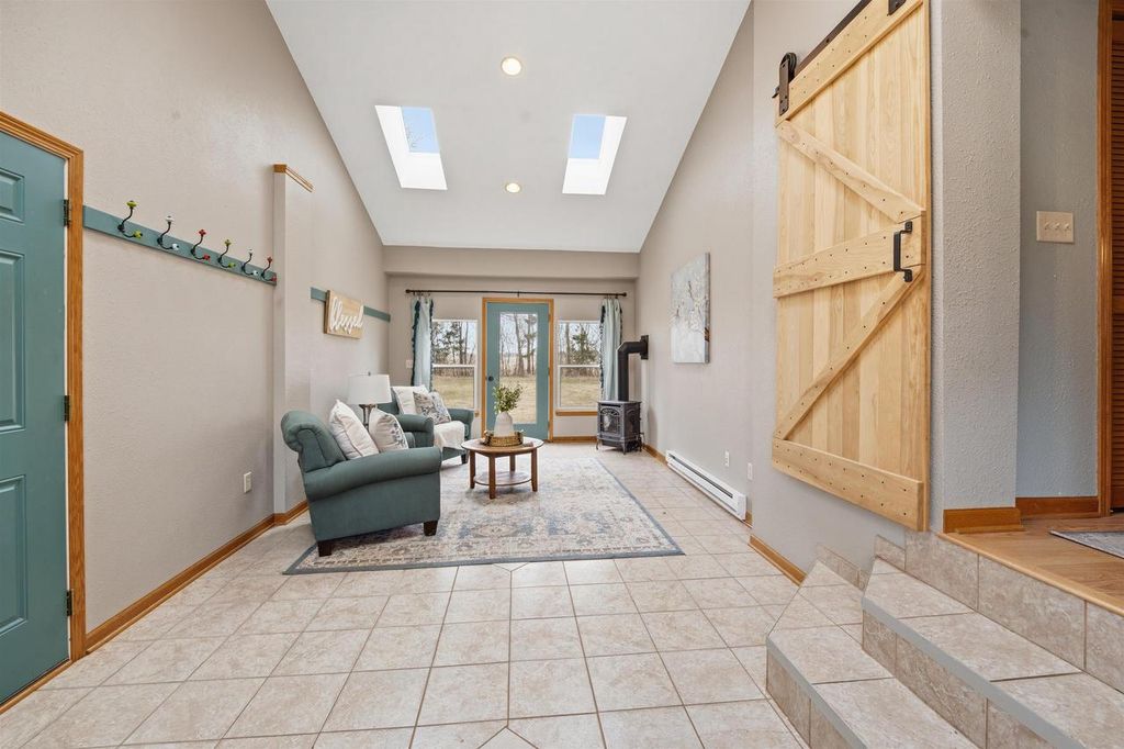 Photo of 530 Clairville ROAD, Oshkosh, WI 54904 (MLS # 50321875)