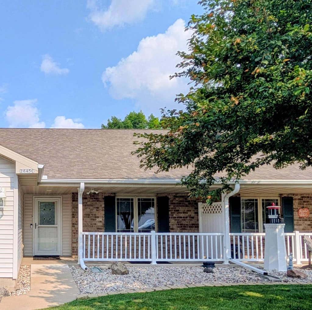 Photo of 2645 Havenwood Dr DRIVE #C, Oshkosh, WI 54904 (MLS # 1976676)