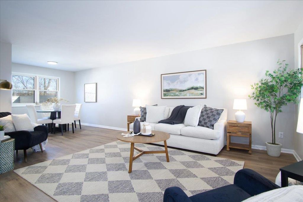 Photo of 30 Whitcomb CIRCLE #100, Madison, WI 53711 (MLS # 2018239)