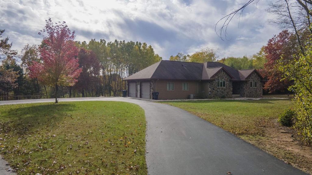 Photo of 488 Rural STREET, Berlin, WI 54923 (MLS # 50318631)