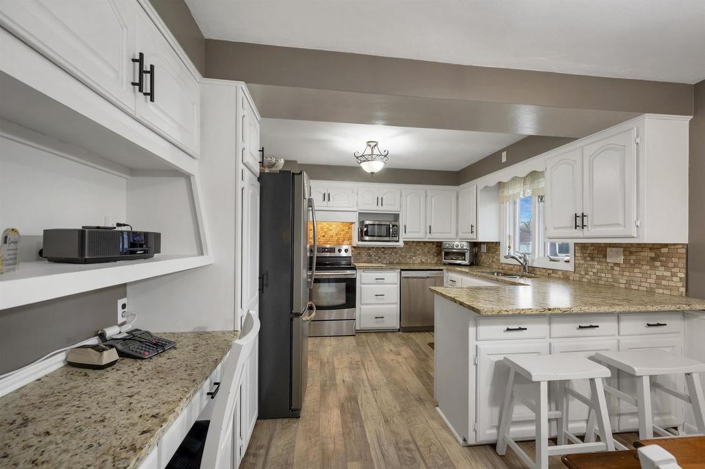 Photo of 1412 Gross AVENUE, Green Bay, WI 54304 (MLS # 50324506)