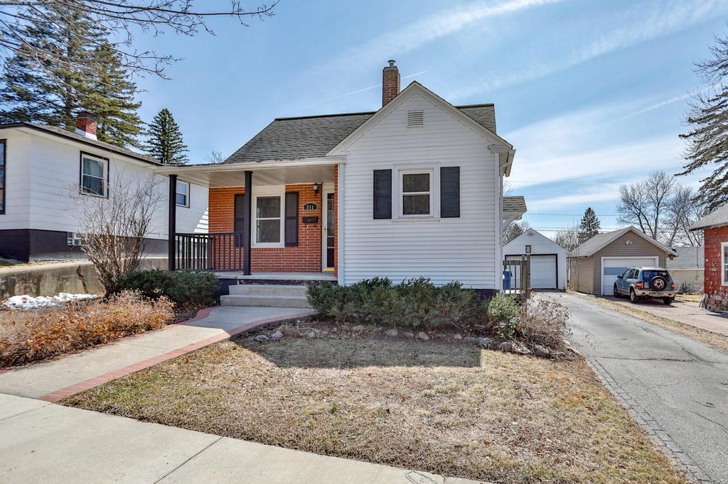 Photo of 711 Turner STREET, Wausau, WI 54403 (MLS # 22601353)