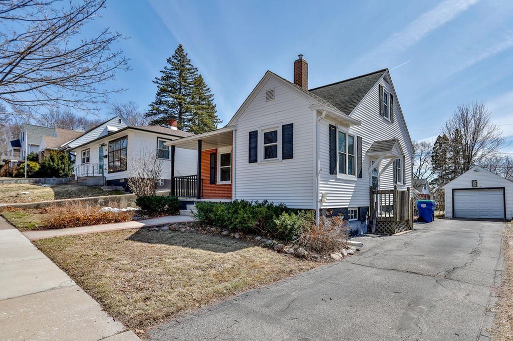 Photo of 711 Turner STREET, Wausau, WI 54403 (MLS # 22601353)