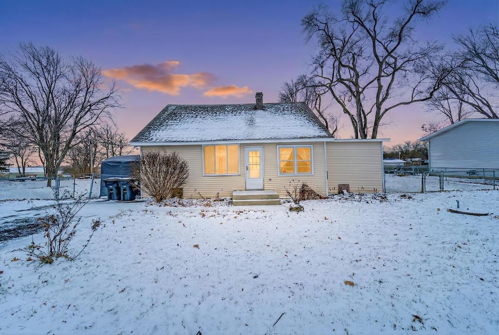 Photo of 28421 107th STREET, Trevor, WI 53179 (MLS # 1947446)