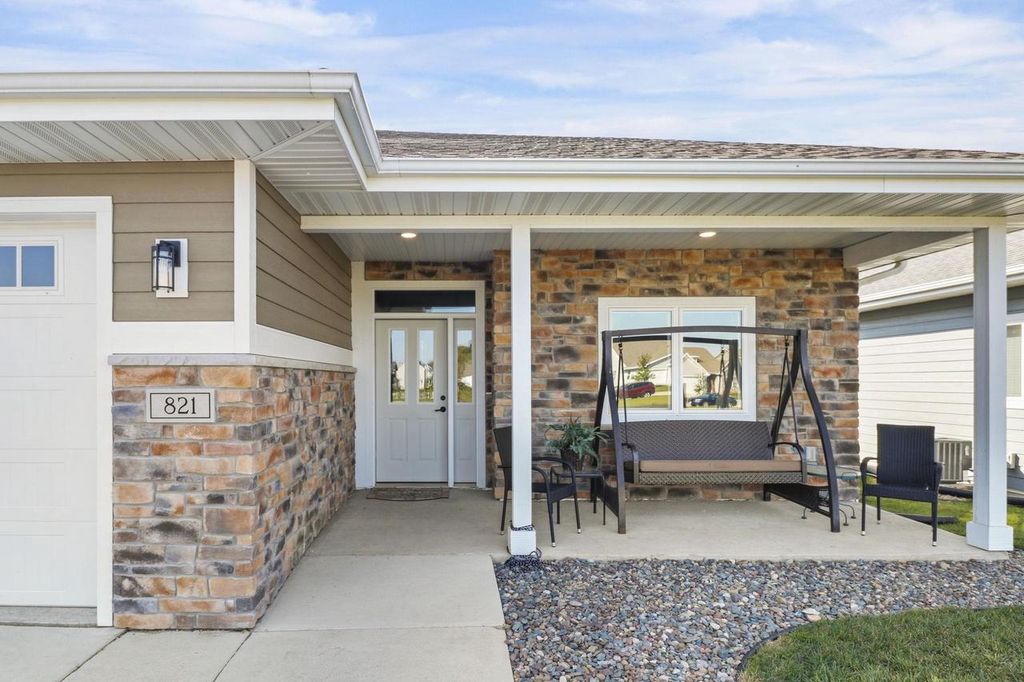 Photo of 821 Vineyard COURT, Cambridge, WI 53523 (MLS # 2009689)