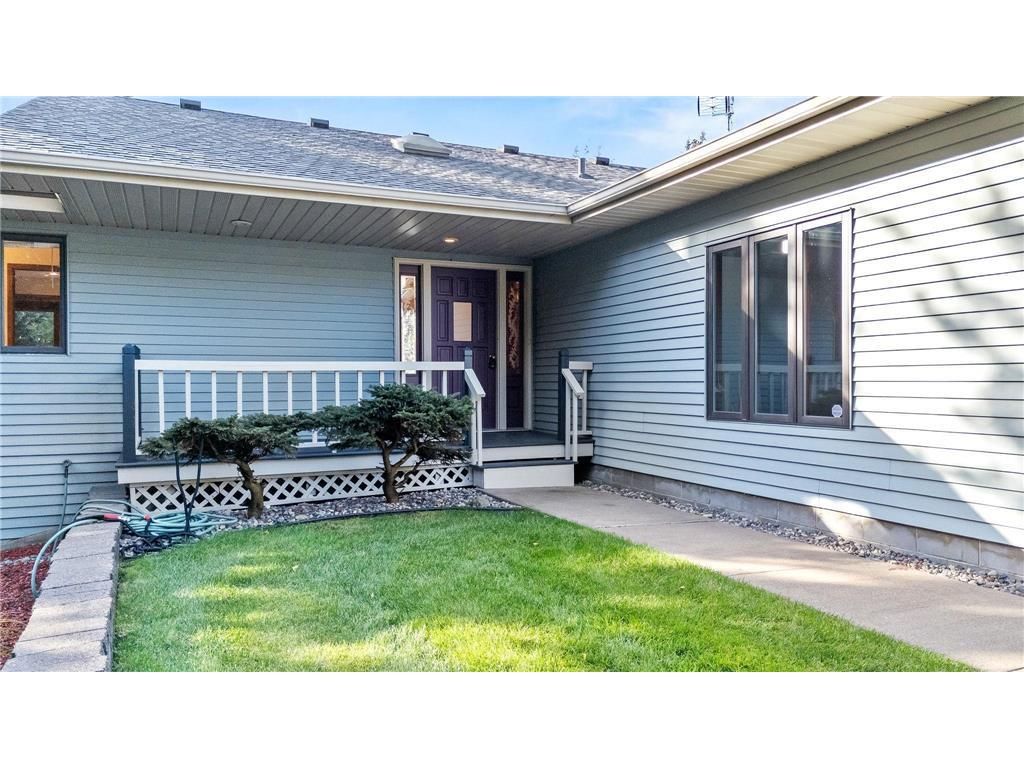 Photo of 740 Aldro ROAD, Hudson, WI 54016 (MLS # 6812188)