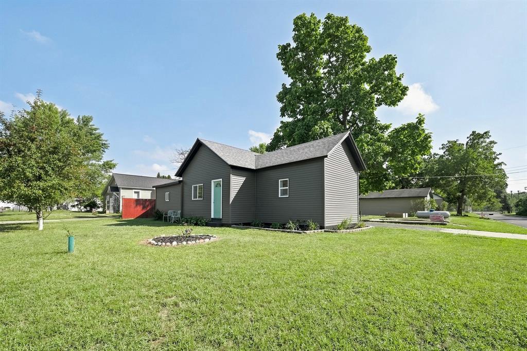 Photo of 1643 Ludgate STREET, Chippewa Falls, WI 54729 (MLS # 1603046)