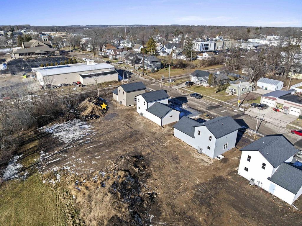 Photo of 427 Scott STREET, Ripon, WI 54971 (MLS # 50320152)