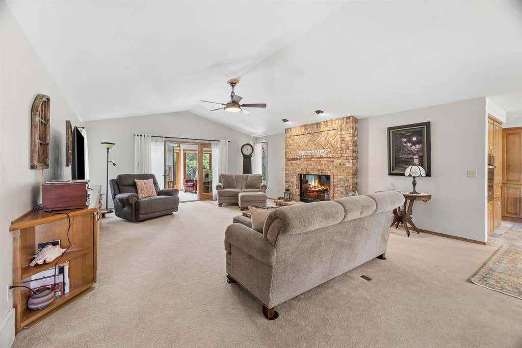 Photo of 1337 Orchard COURT, Neenah, WI 54956 (MLS # 50331489)